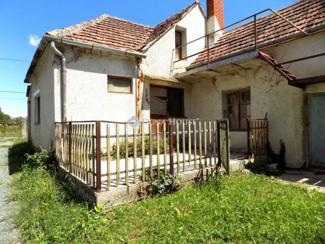 Eladó családi ház, Toronyon 27.9 M Ft, 1+1 szobás