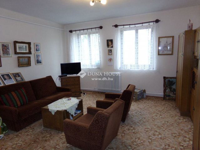 Eladó családi ház, Harkányban 51.9 M Ft, 4 szobás