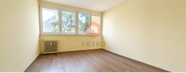 Eladó téglalakás, Pécsett, Gyöngyös utcában 39.9 M Ft