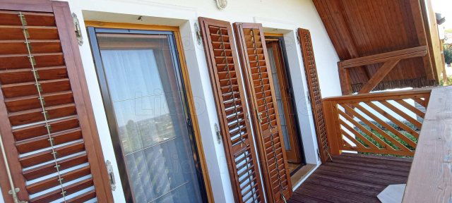 Eladó családi ház, Cserszegtomajon 94.9 M Ft, 4 szobás