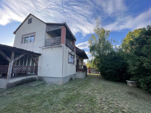 Eladó családi ház, Hatvanban 88.9 M Ft, 6 szobás