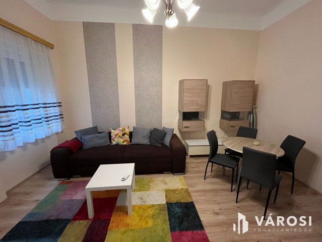 Eladó családi ház, Debrecenben 59.9 M Ft, 2 szobás