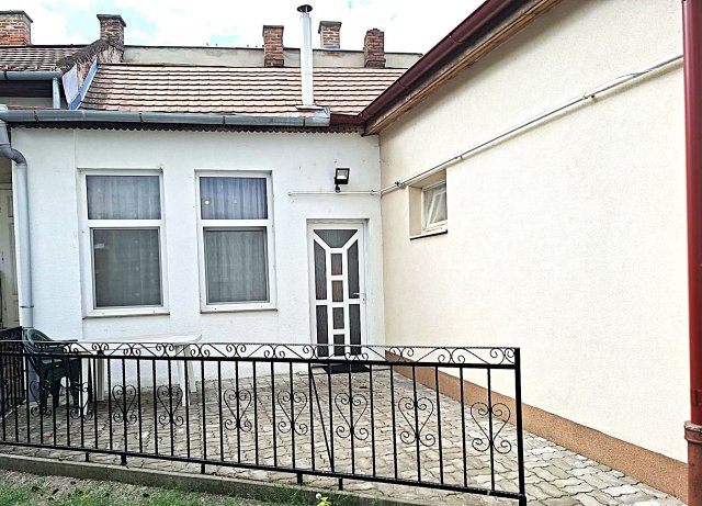Eladó családi ház, Debrecenben 47.5 M Ft, 2 szobás