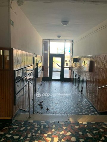 Eladó téglalakás, Budapesten, III. kerületben 97 M Ft