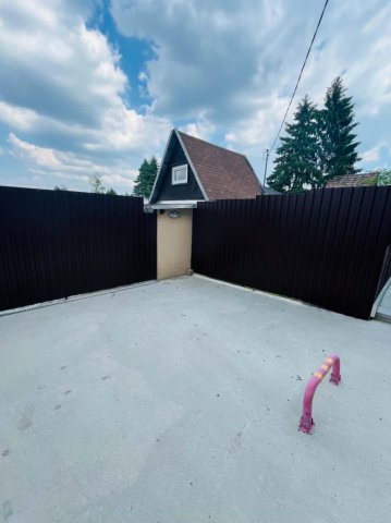 Eladó nyaraló, Tatabányán 24.99 M Ft, 2 szobás