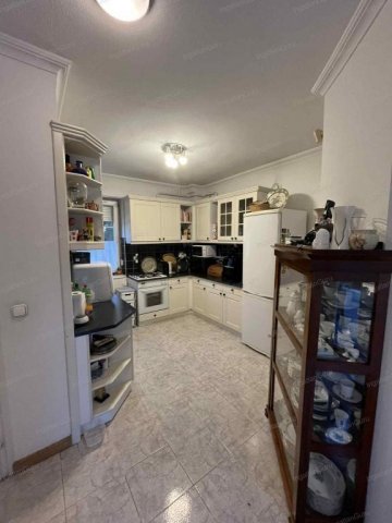 Eladó családi ház, Kecskeméten 140 M Ft, 4 szobás