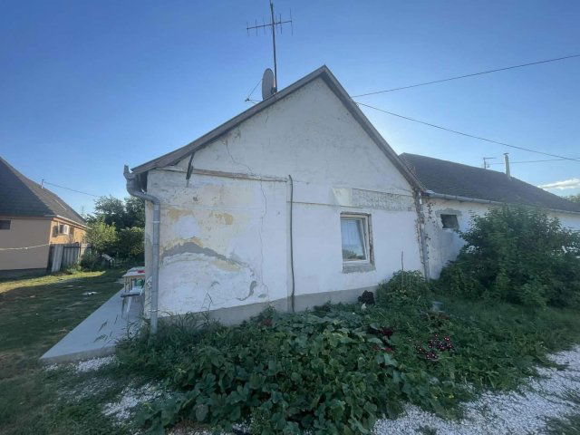 Eladó családi ház, Bátyán 12.5 M Ft, 3 szobás