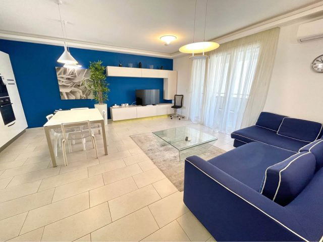 Kiadó téglalakás, albérlet, Debrecenben, Péterfia utcában