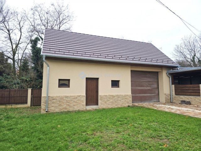 Eladó családi ház, Hosszúhetényen 99 M Ft, 4 szobás