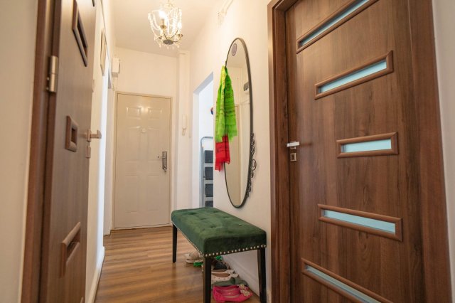 Kiadó téglalakás, albérlet, Tatabányán 160 E Ft / hó