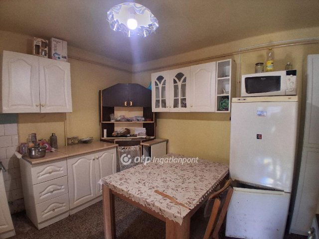 Eladó családi ház, Jánoshalmán 11.9 M Ft, 2+1 szobás