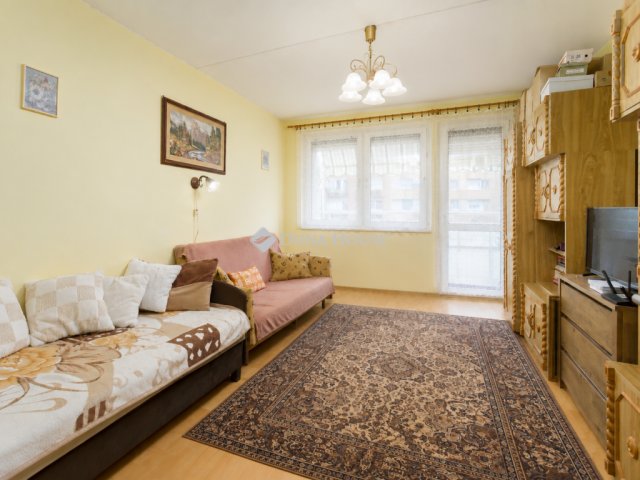 Eladó panellakás, Mosonmagyaróváron 39.99 M Ft, 2 szobás