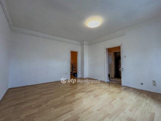 Eladó téglalakás, Budapesten, XVI. kerületben 49.9 M Ft