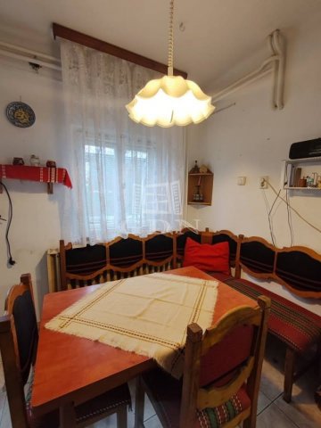 Eladó családi ház, Pilisvörösváron 84.5 M Ft, 3 szobás