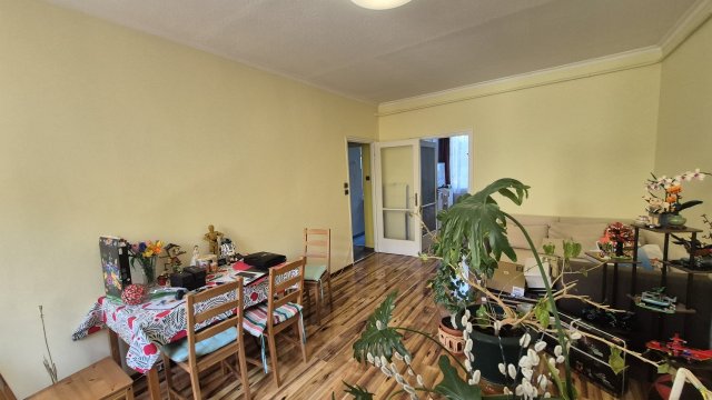Eladó téglalakás, Budapesten, XVIII. kerületben, Tinódi utcában