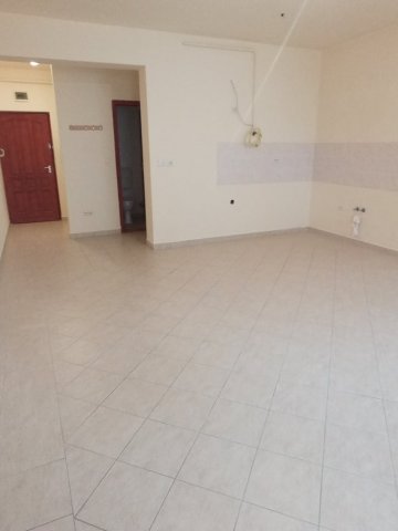 Eladó téglalakás, Tégláson 50 M Ft, 1+2 szobás