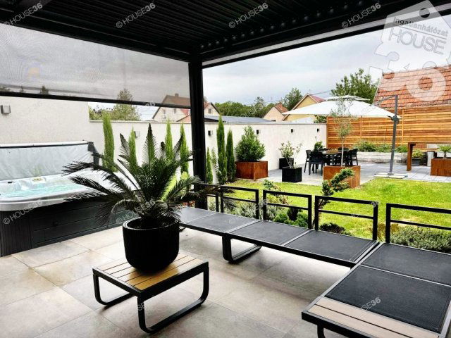 Eladó családi ház, Kecskeméten 275 M Ft, 6 szobás