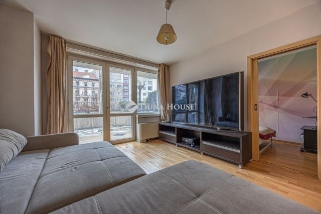 Eladó téglalakás, Budapesten, IX. kerületben 89.9 M Ft, 2 szobás