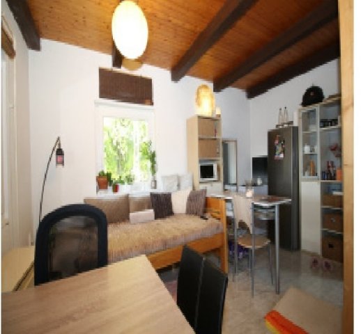 Eladó családi ház, Szadán 99.9 M Ft, 3 szobás