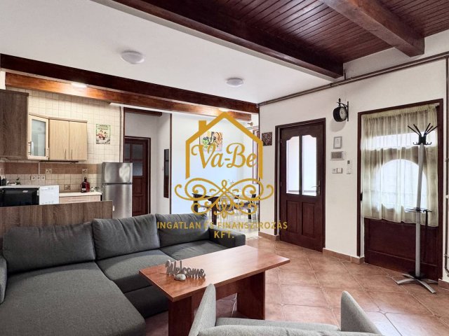 Eladó téglalakás, Egerben 59.9 M Ft, 3 szobás