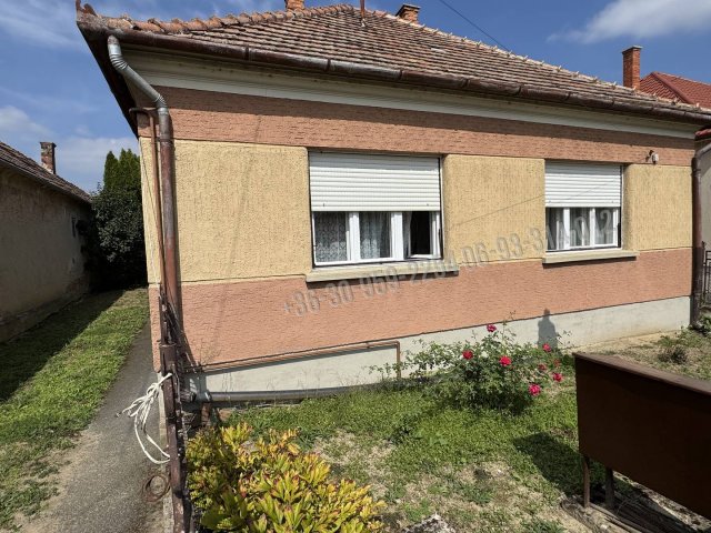 Eladó családi ház, Becsehelyen 26.9 M Ft, 5 szobás