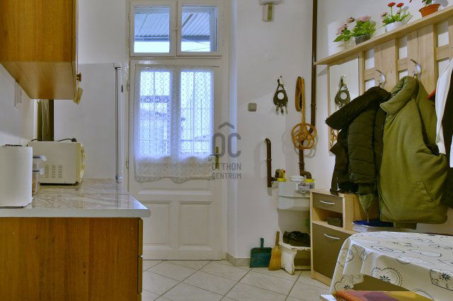 Eladó téglalakás, Budapesten, XX. kerületben 38.99 M Ft