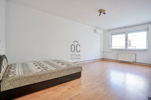 Eladó téglalakás, Budapesten, VIII. kerületben 69.9 M Ft