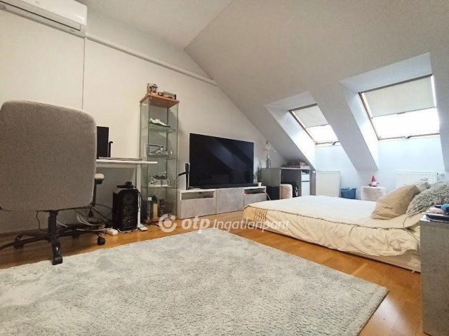 Eladó téglalakás, Gyöngyösön 41 M Ft, 2+2 szobás