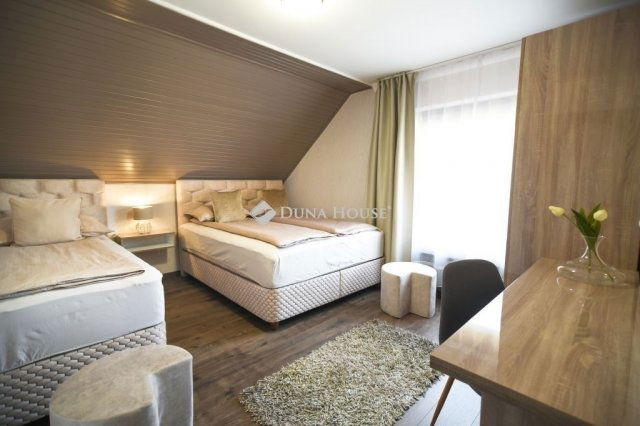 Eladó családi ház, Mórahalmon 120 M Ft, 4 szobás