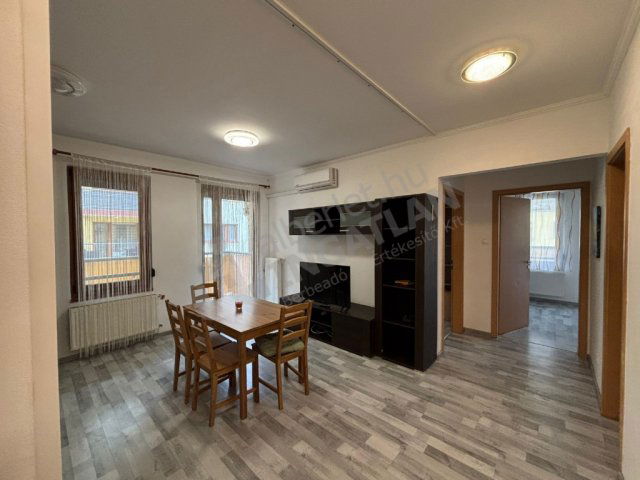 Kiadó téglalakás, albérlet, XIII. kerületben, Úszódaru utcában