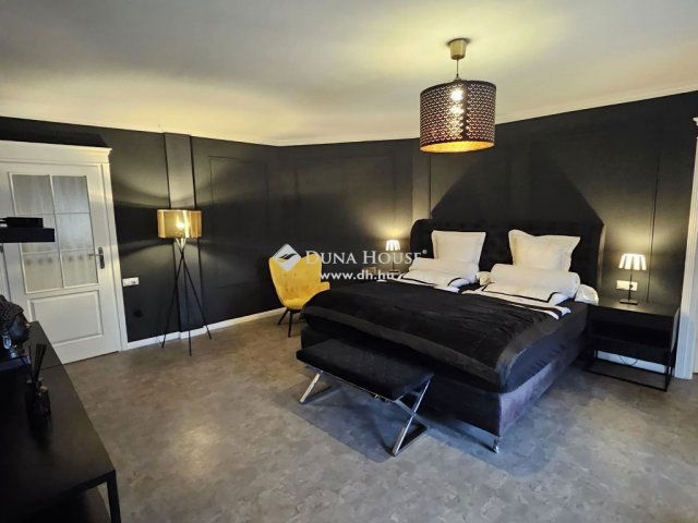 Eladó családi ház, Tápióbicskén 538.615 M Ft, 5 szobás