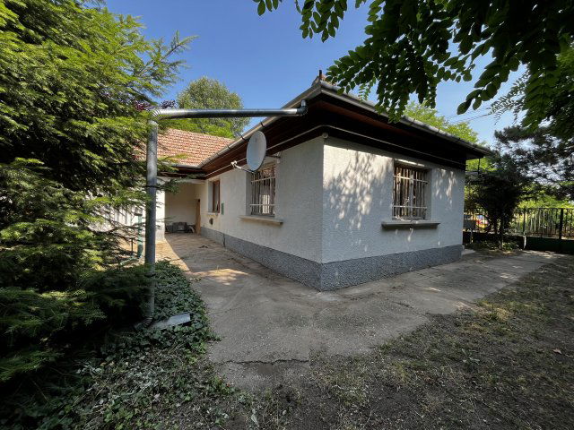 Eladó családi ház, Albertirsán 29.9 M Ft, 2 szobás