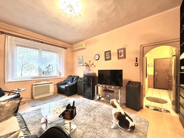 Eladó téglalakás, Budapesten, XXI. kerületben 27 M Ft, 2 szobás