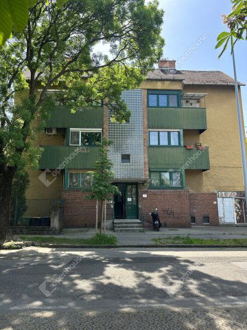Eladó téglalakás, Budapesten, III. kerületben 75 M Ft, 1 szobás