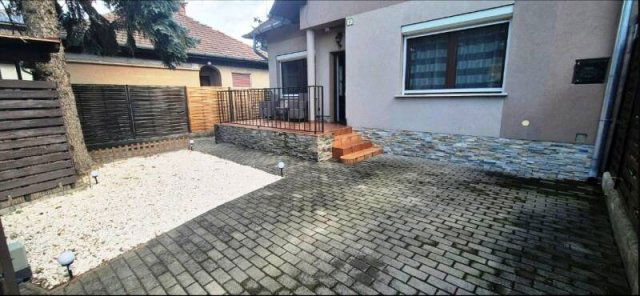 Eladó téglalakás, Budapesten, III. kerületben 89.9 M Ft