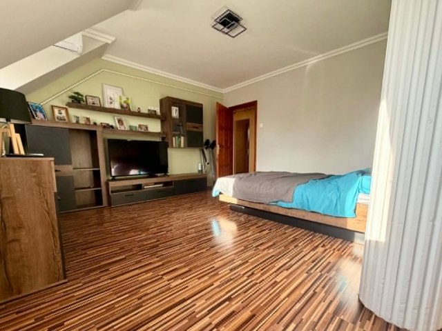 Eladó téglalakás, Tatabányán 73 M Ft, 2+1 szobás