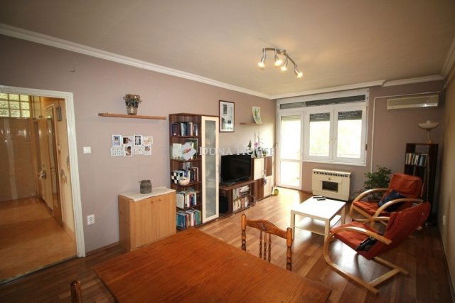 Eladó téglalakás, Kecskeméten 42.99 M Ft, 2 szobás