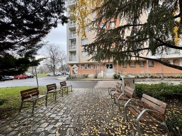 Eladó téglalakás, Budapesten, XIII. kerületben 51.9 M Ft