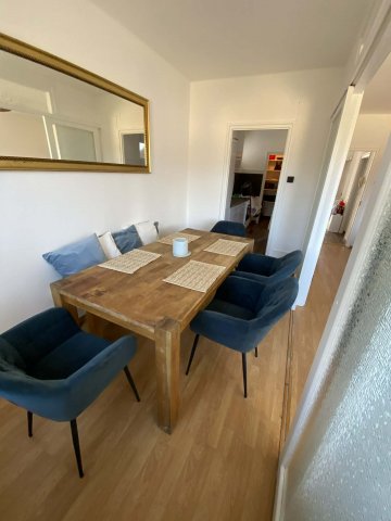 Kiadó téglalakás, albérlet, Balatonalmádiban, Hétvezér utcában