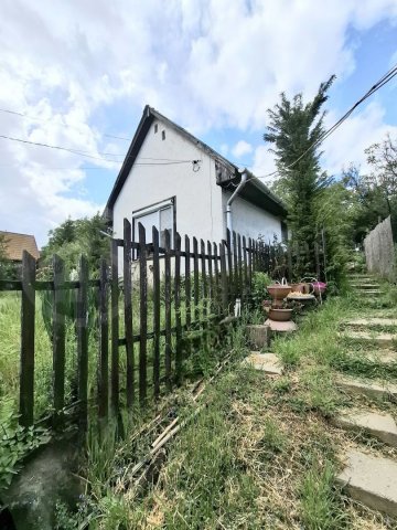 Kiadó családi ház, albérlet, Miskolcon 90 E Ft / hó, 1 szobás