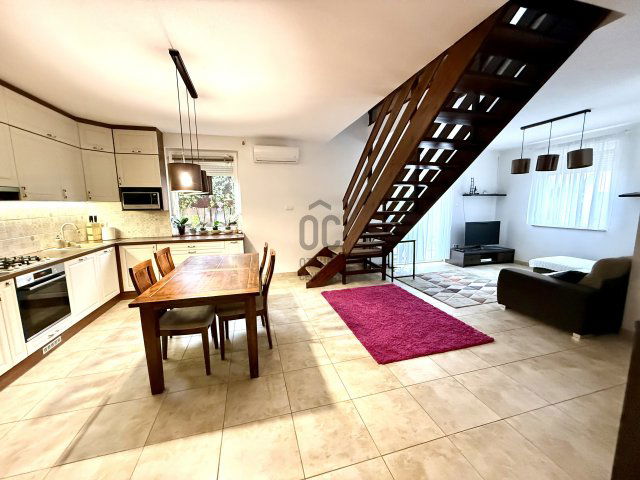 Eladó ikerház, Maglódon 127.9 M Ft, 5 szobás