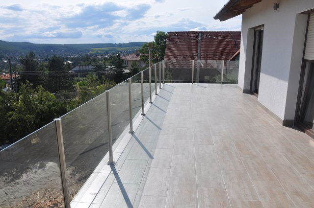 Eladó családi ház, Nagykovácsiban 225 M Ft, 5 szobás