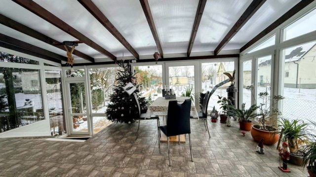 Eladó családi ház, Győrött 49.8 M Ft, 2 szobás