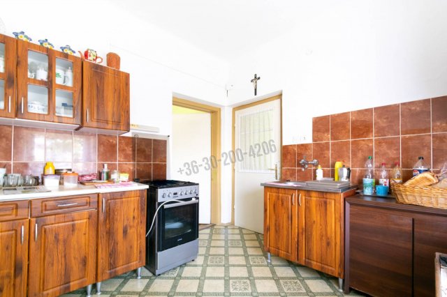 Eladó családi ház, Mosonmagyaróváron 67 M Ft, 3 szobás