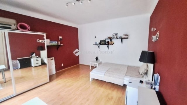 Eladó téglalakás, Budapesten, VII. kerületben 48 M Ft, 1 szobás