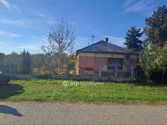 Eladó telek, Napkoron 7.5 M Ft / költözzbe.hu