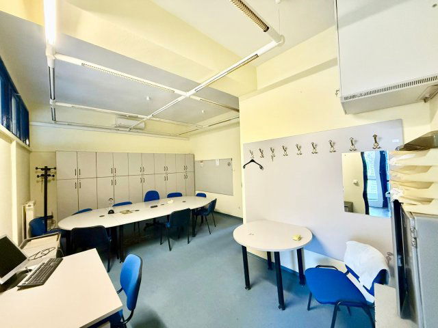 Eladó üzlethelyiség, Celldömölkön, Sági utcában 43.9 M Ft