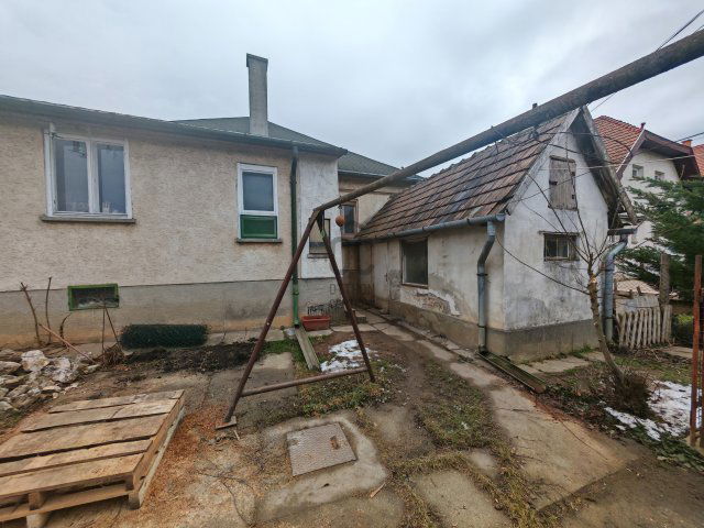 Eladó családi ház, Törökbálinton 99.9 M Ft, 3 szobás