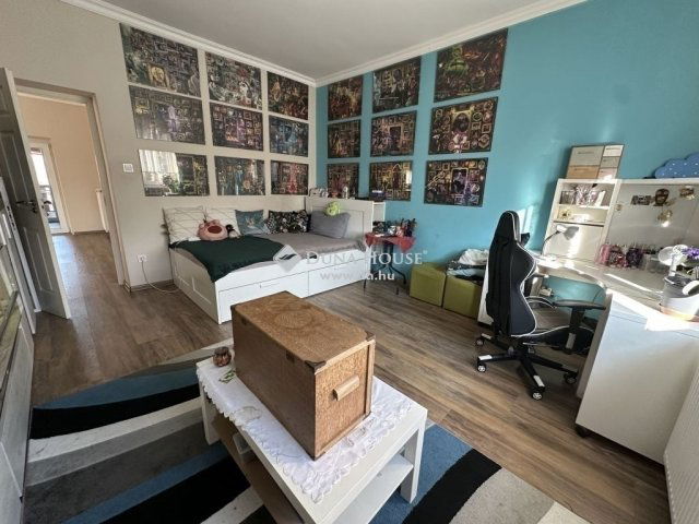 Eladó családi ház, Budapesten, XXI. kerületben 214.9 M Ft