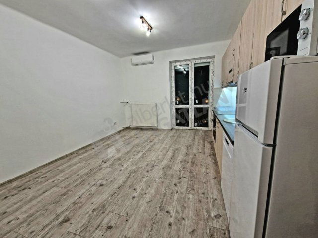 Kiadó téglalakás, albérlet, XIII. kerületben, Tomori közben